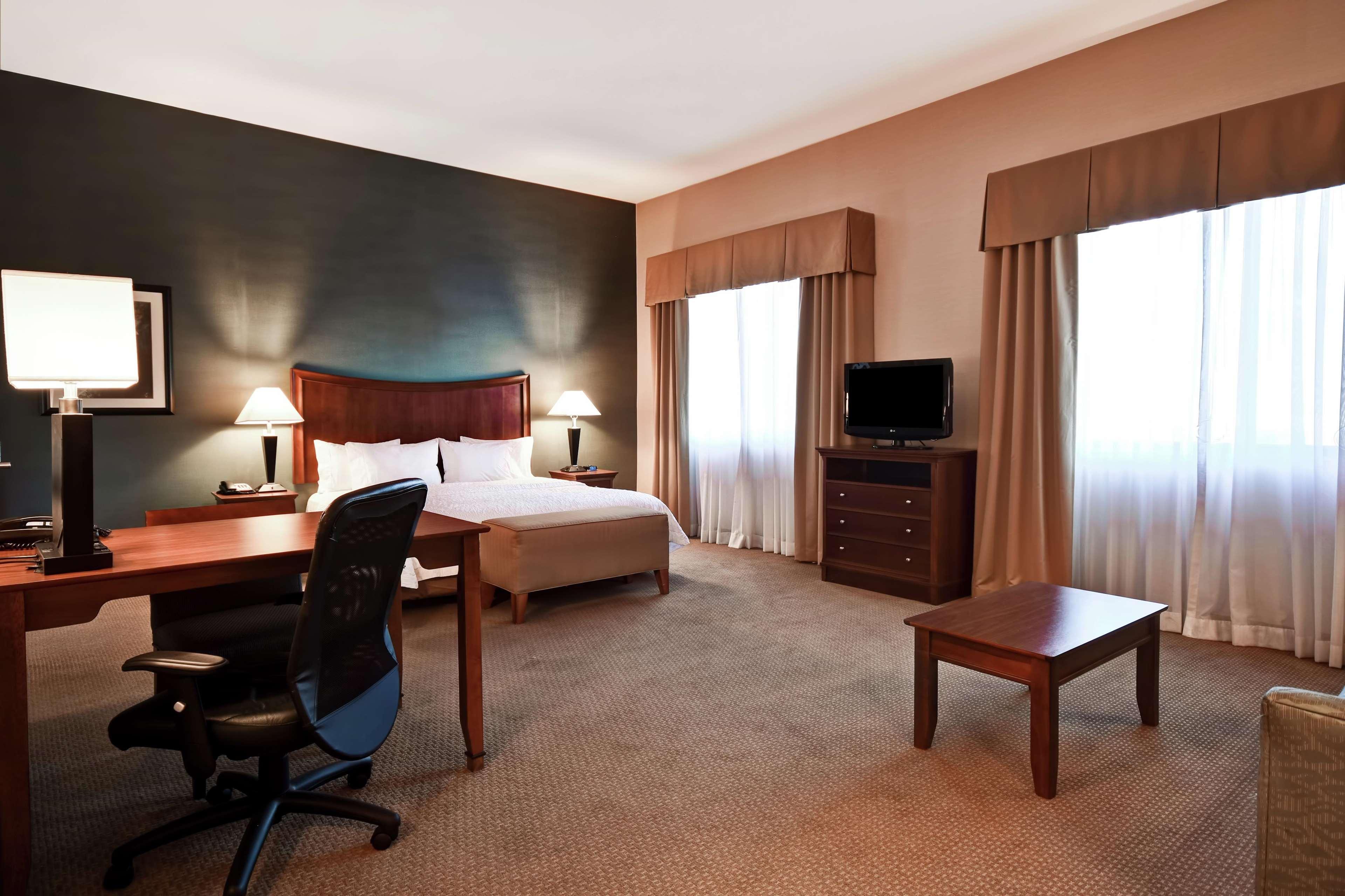 Hampton Inn & Suites Фолсом Екстер'єр фото